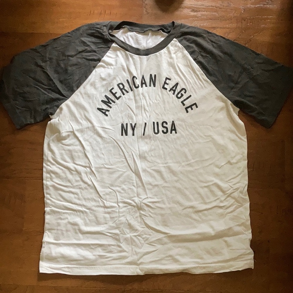 Men’s American Eagle 🦅 t-shirt